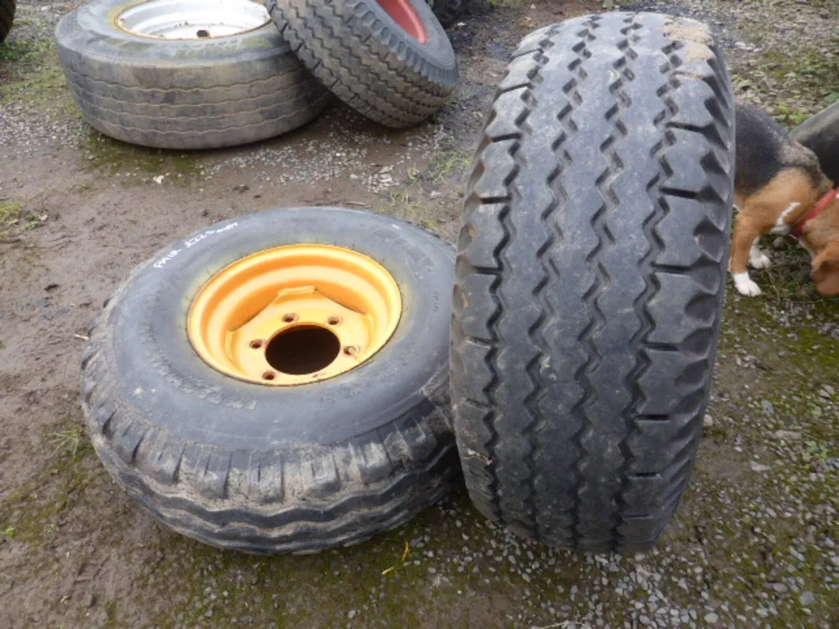 Pair of 6 Stud 12.5/80 -15.3 Wheels - Image 1