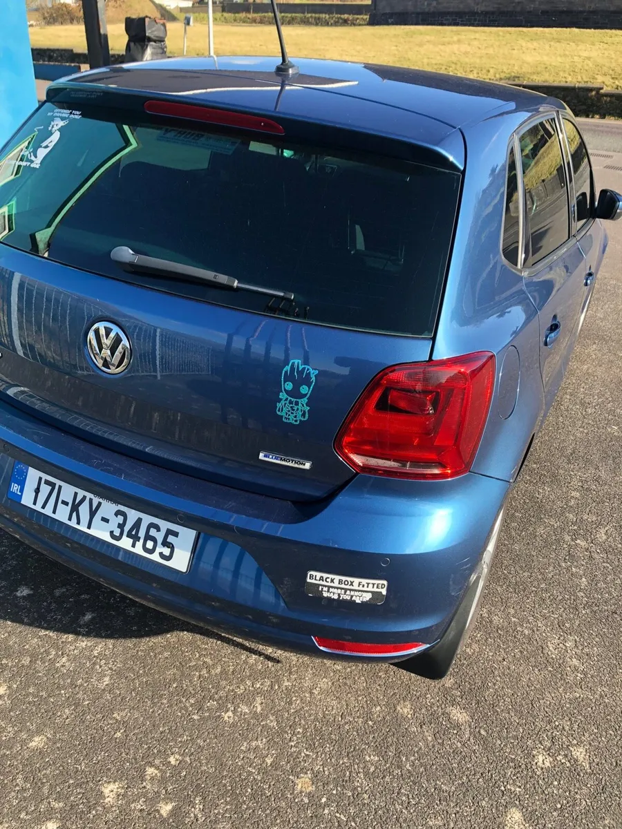 Car - Image 2