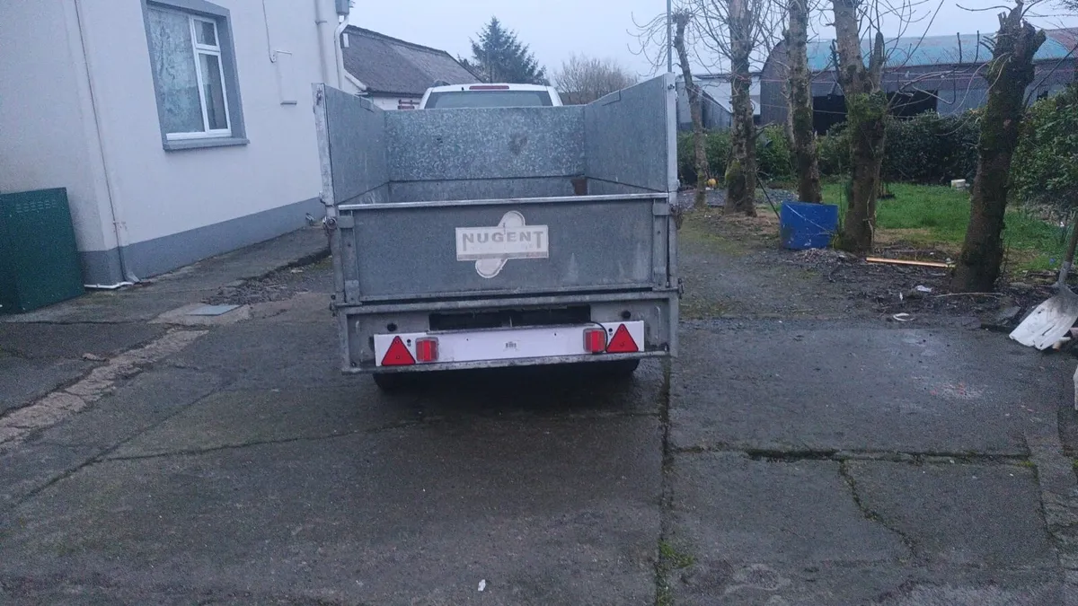 Trailer - Image 1