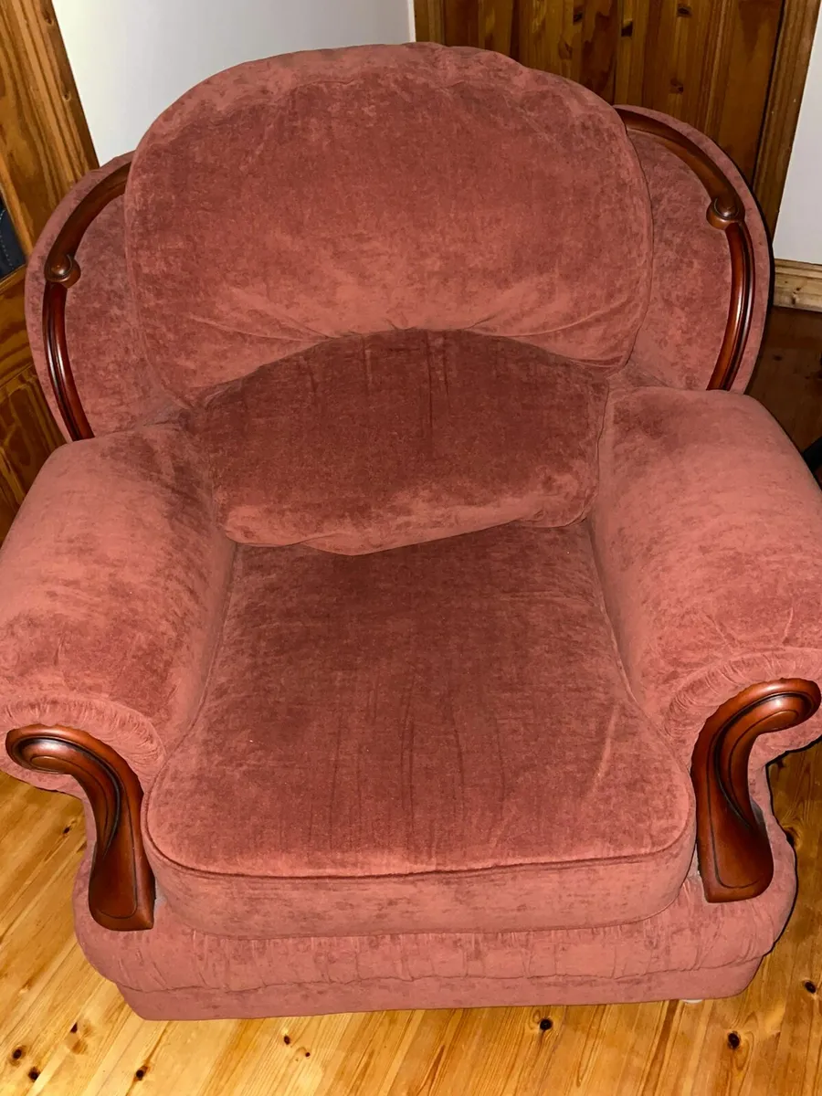 3 piece suite REDUCED - Image 1
