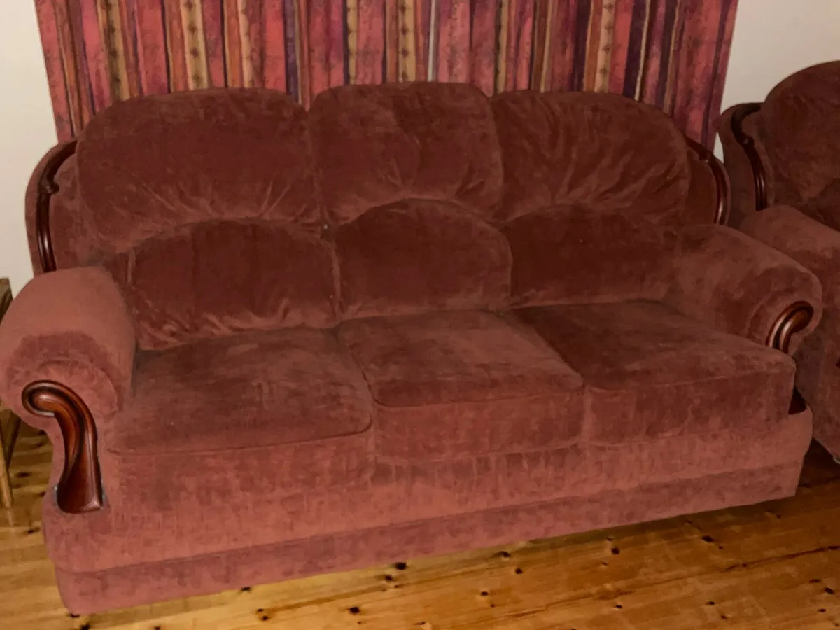 3 piece suite REDUCED - Image 4