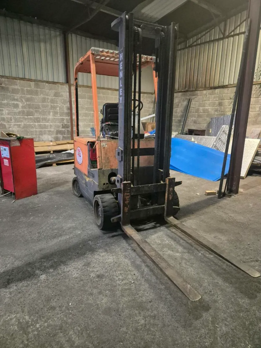 Hyster electric forklift - Image 2