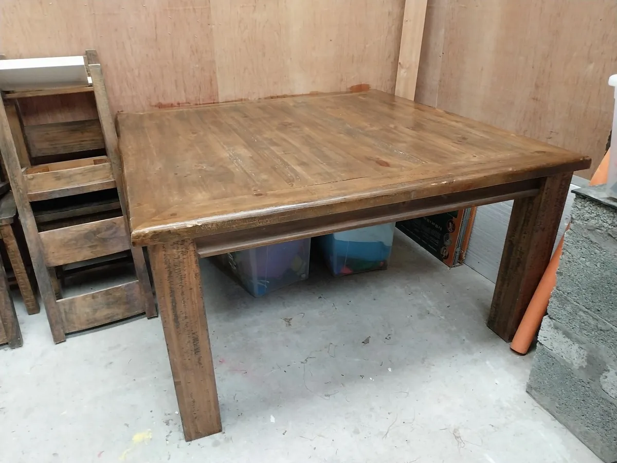 Dining table - Image 4
