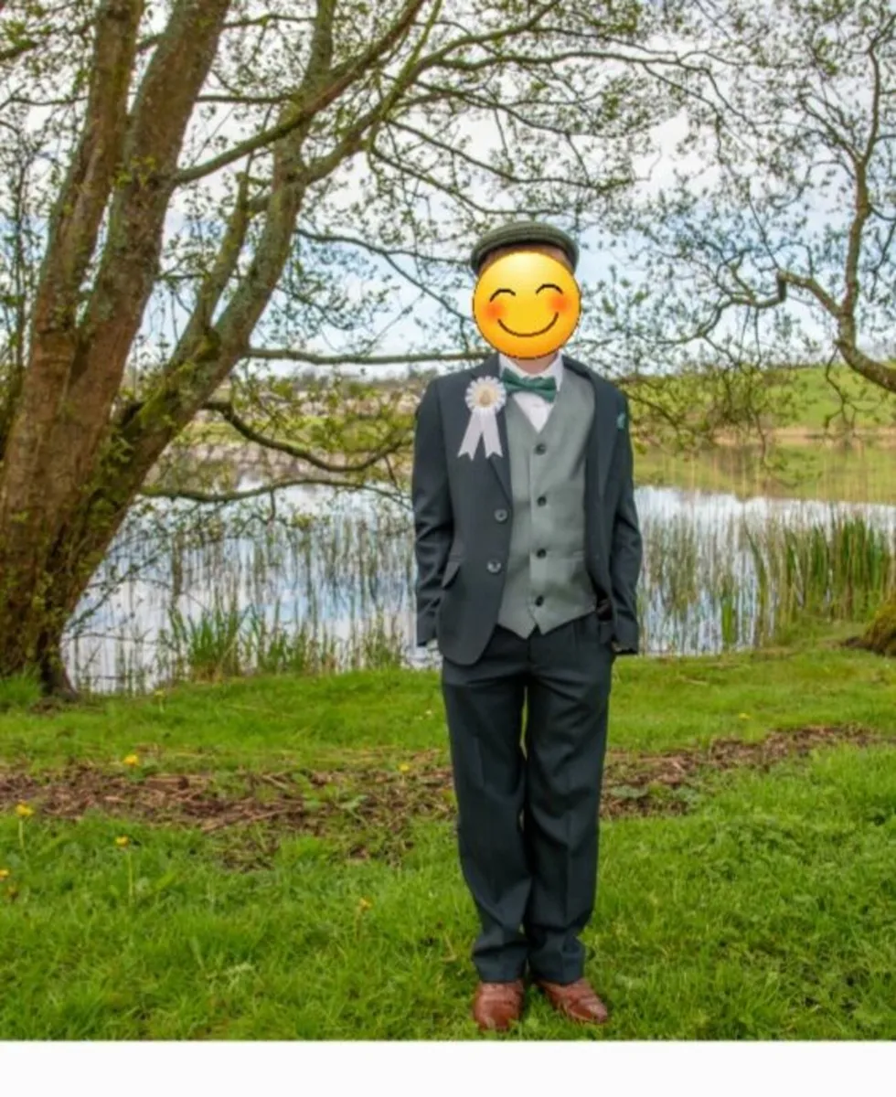 Communion suit - Image 1