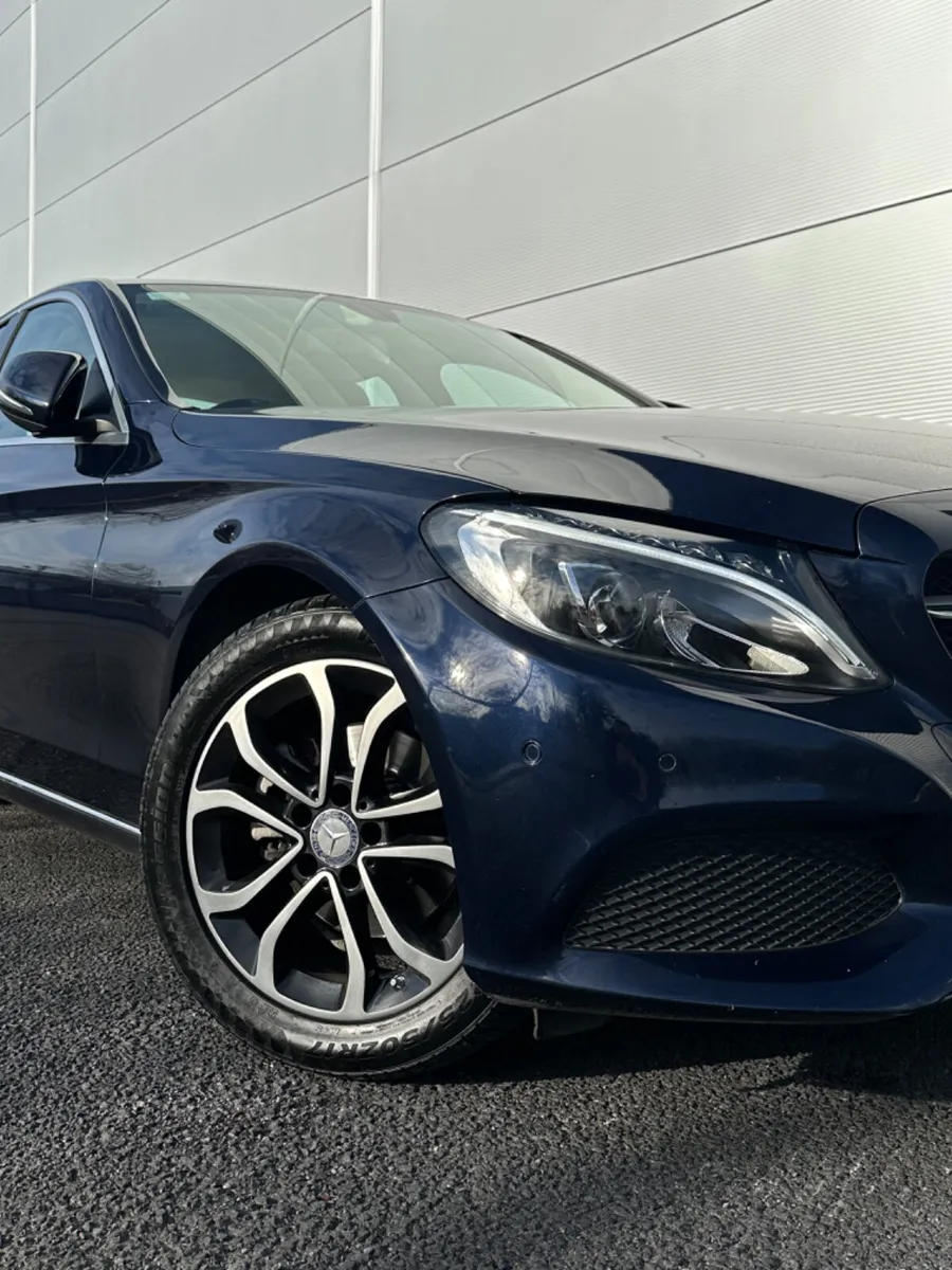 Mercedes-Benz C200d Avantgarde - Image 3