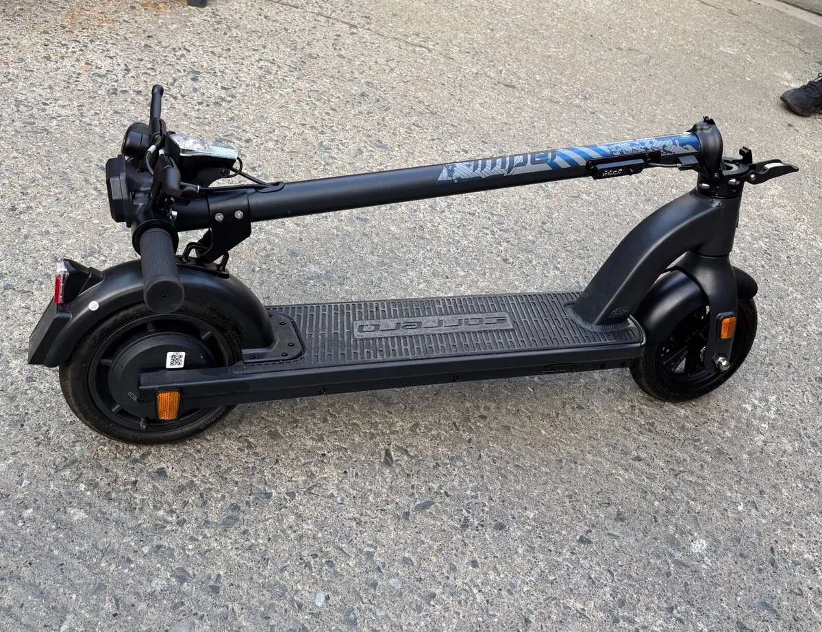 Electric scooter - Image 2