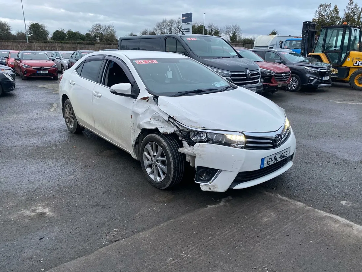 Toyota Corolla 2015 1.4 D4D Diesel - Image 1