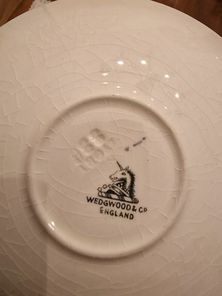 Reduced- Wedgewood 21 Piece Tea Set - Image 2