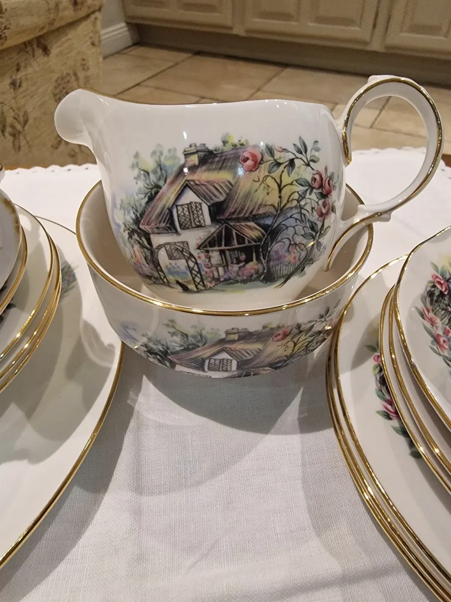21 Piece Bone China Tea Set, Duchess by Brookfield - Image 2