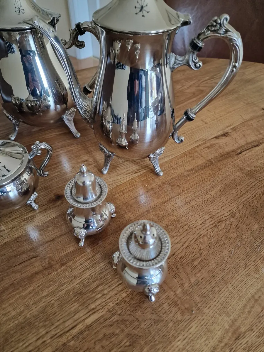 Silver Collectible Tea Set - Image 4