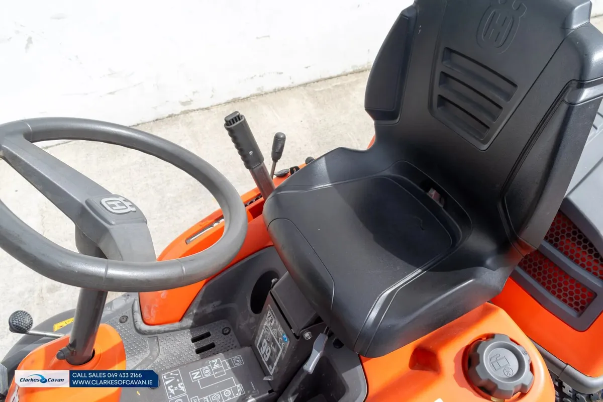 2020 Husqvarna R320AWD Lawnmower - Image 2