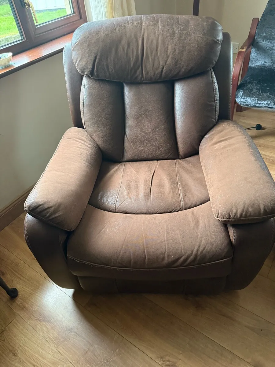 3 piece recliner sofa - Image 2