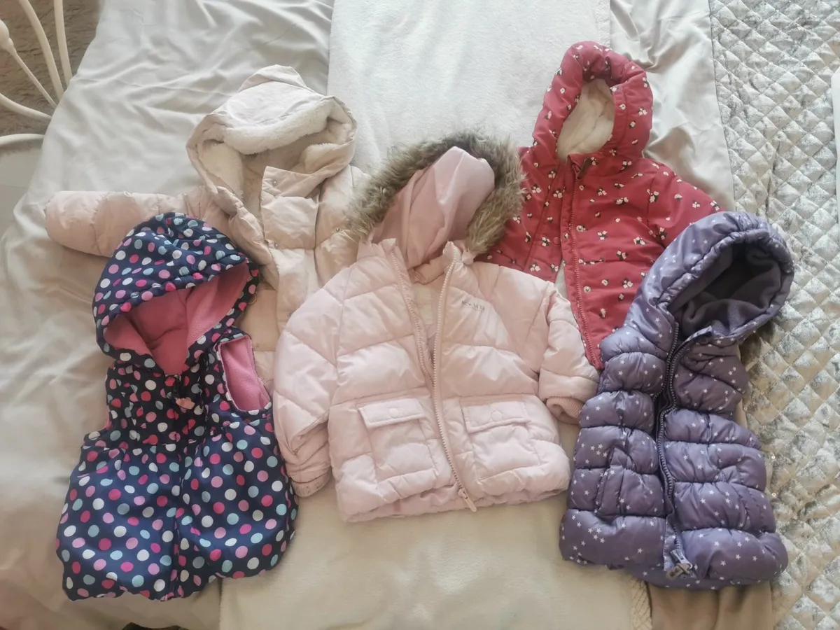 Baby clothes - Image 1