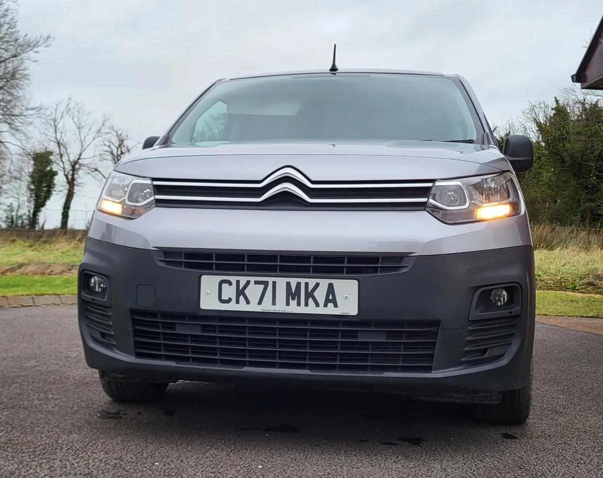 Citroën Berlingo 2021 - Image 2
