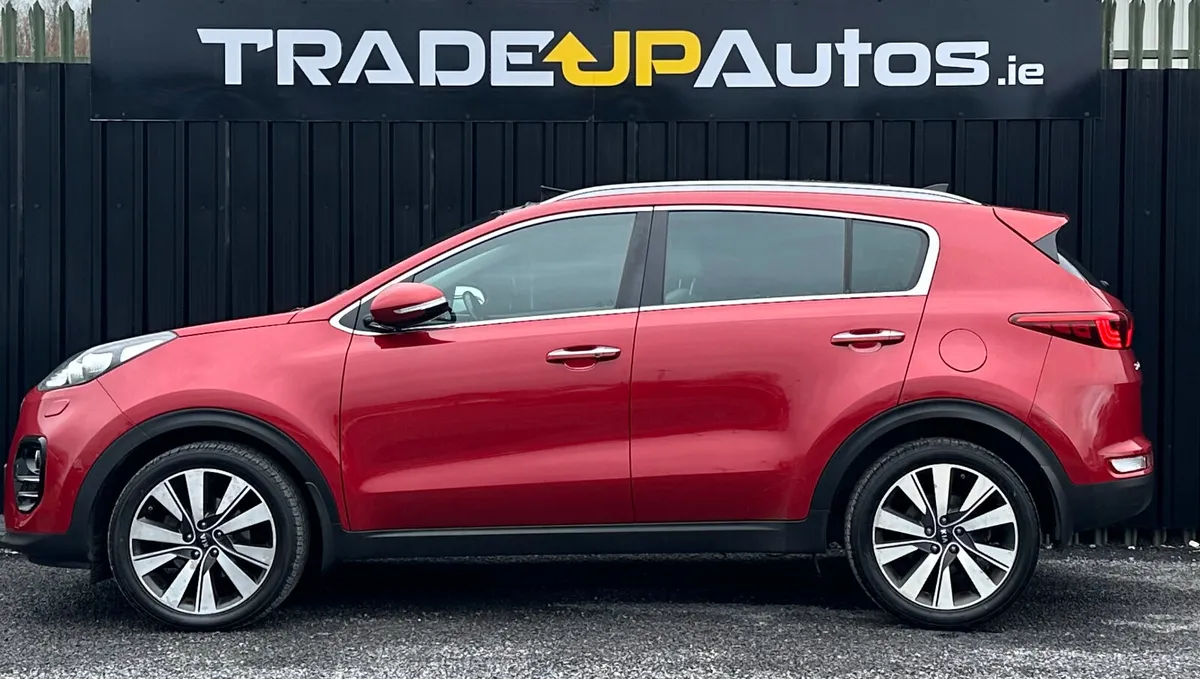 Kia Sportage *PanRoof *Huge Spec - Image 3