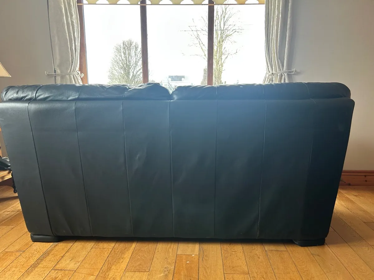 3 piece sofa suite - Image 2