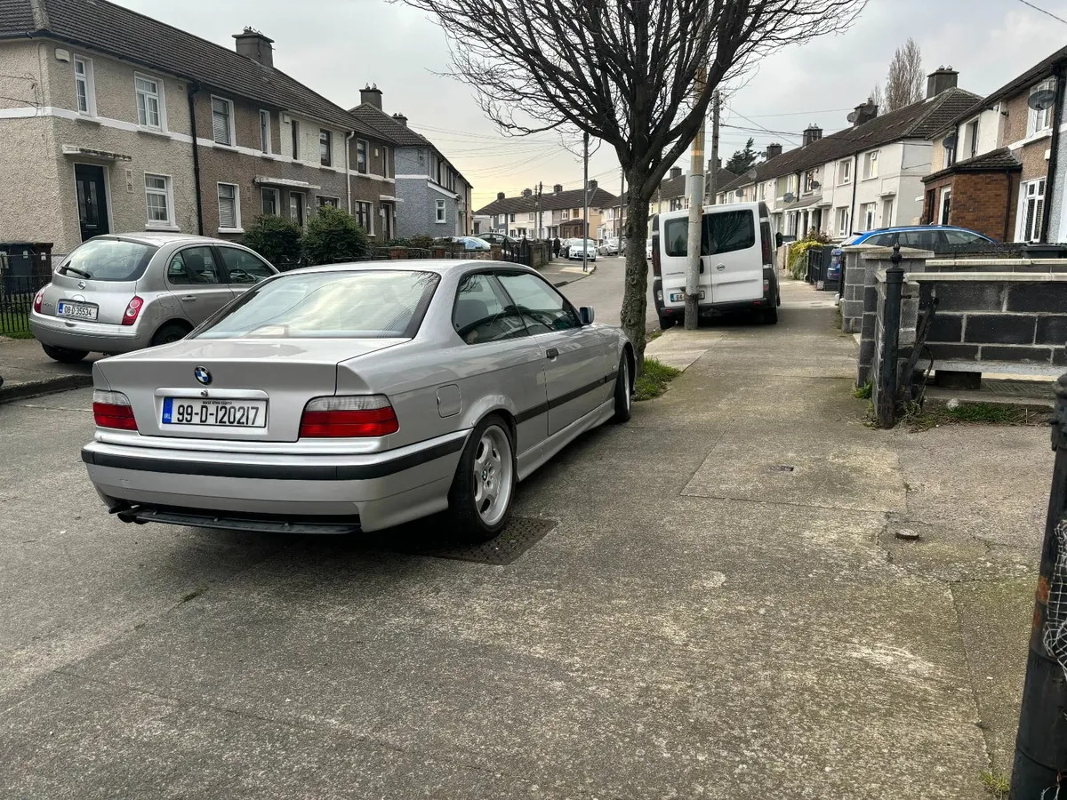 BMW 3-Series 1999 - Image 3