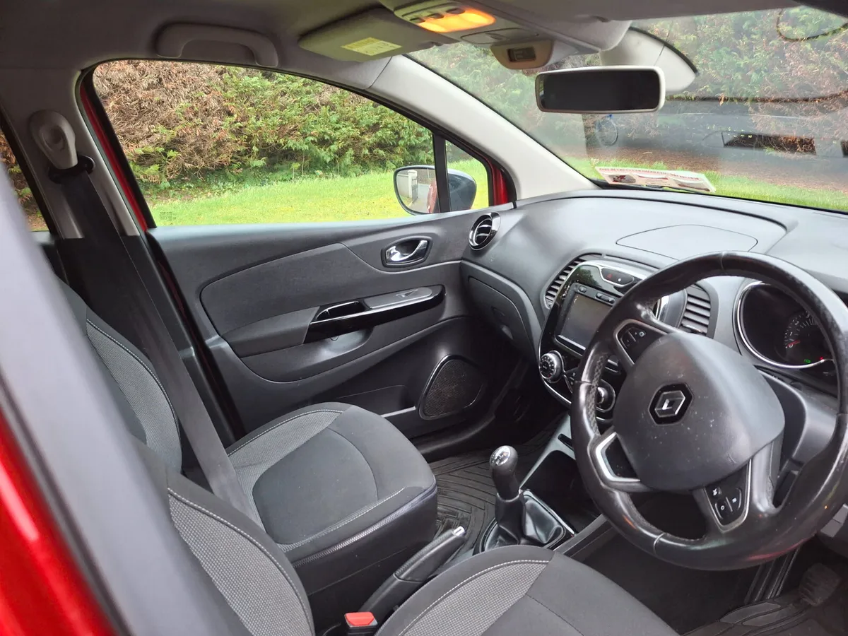 Renault Captur 2017 - Image 4
