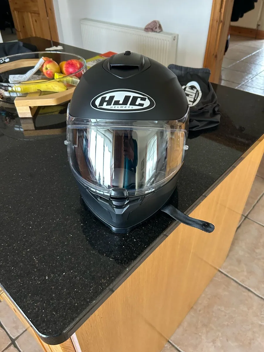 HJC (Small) motorbike helmet - Image 1