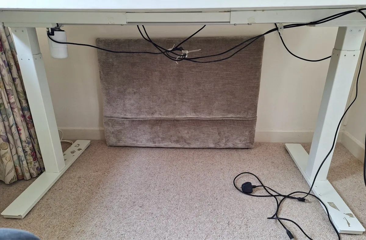 Sit stand office desk - Image 1