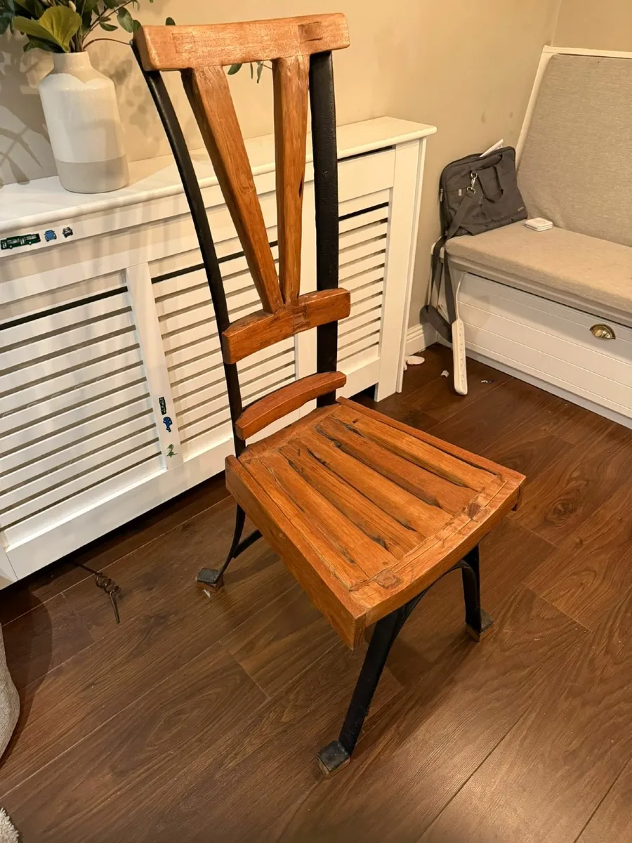 Solid wood decorative chair - Image 2