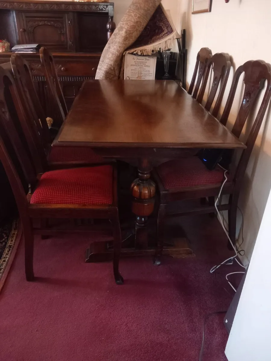 Antique interior - Image 2
