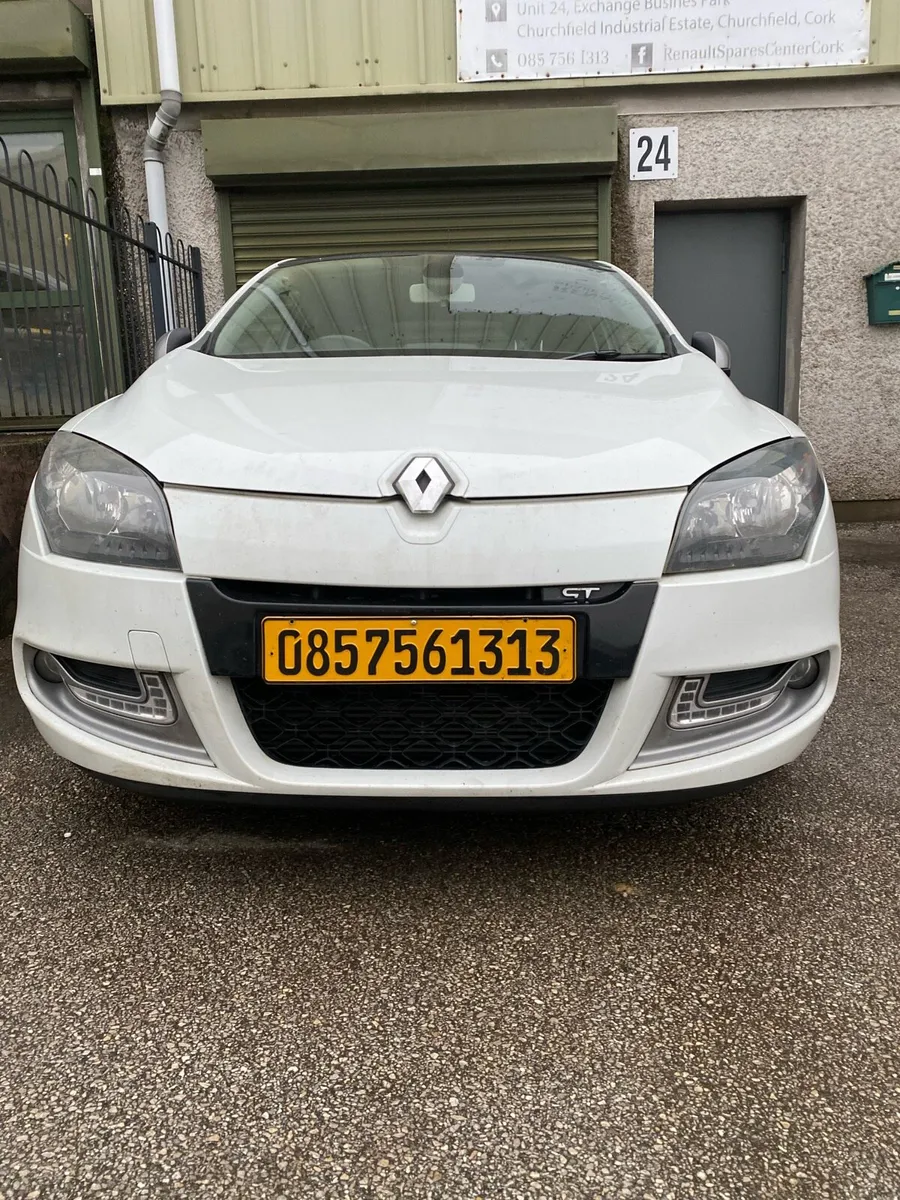 Renault Megane Coupe 2.0dci for breaking - Image 1