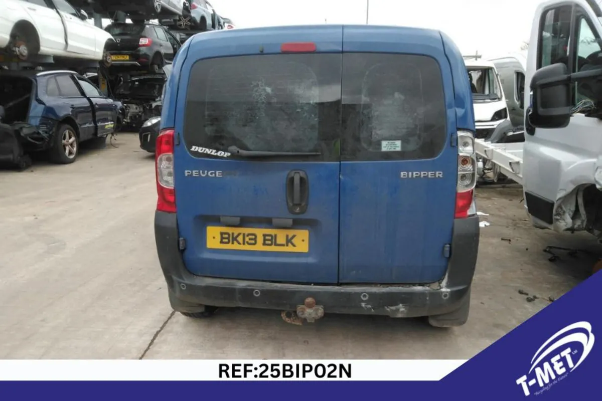 2015 PEUGEOT BIPPER BREAKING FOR PARTS - Image 4