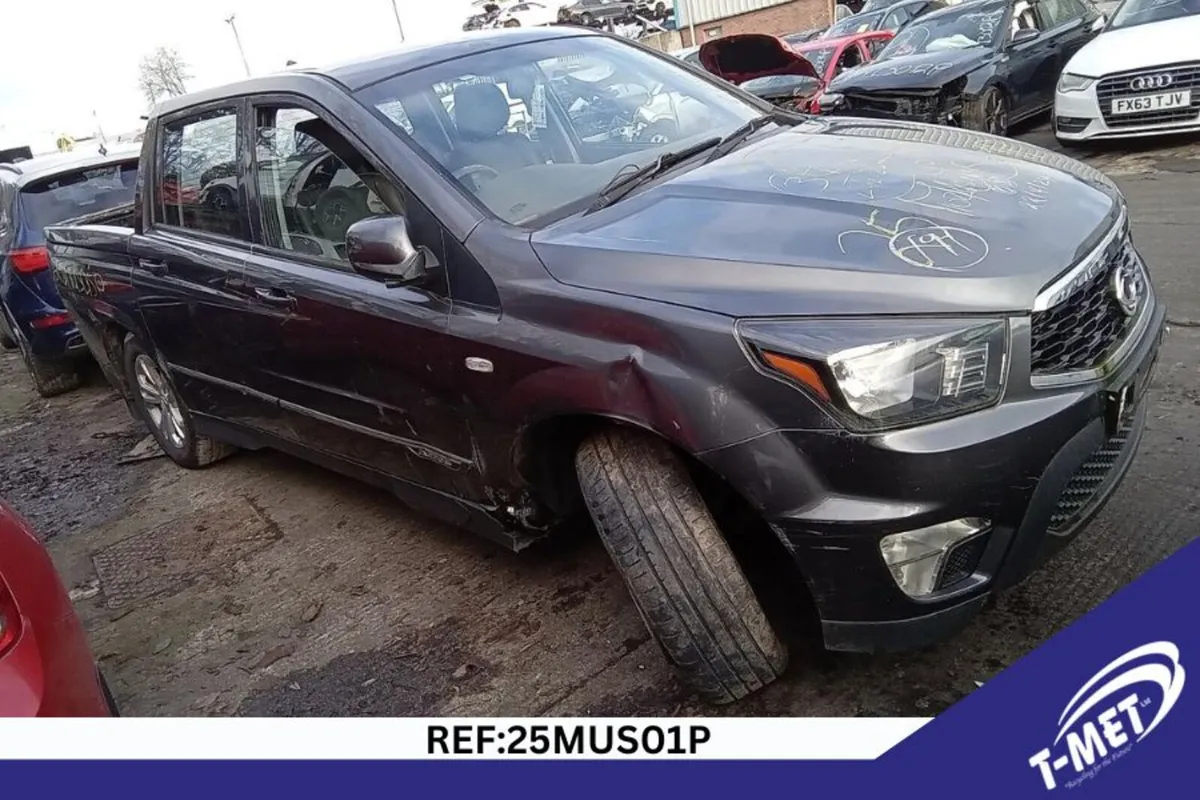 2015 SSANGYONG MUSSO BREAKING FOR PARTS - Image 4