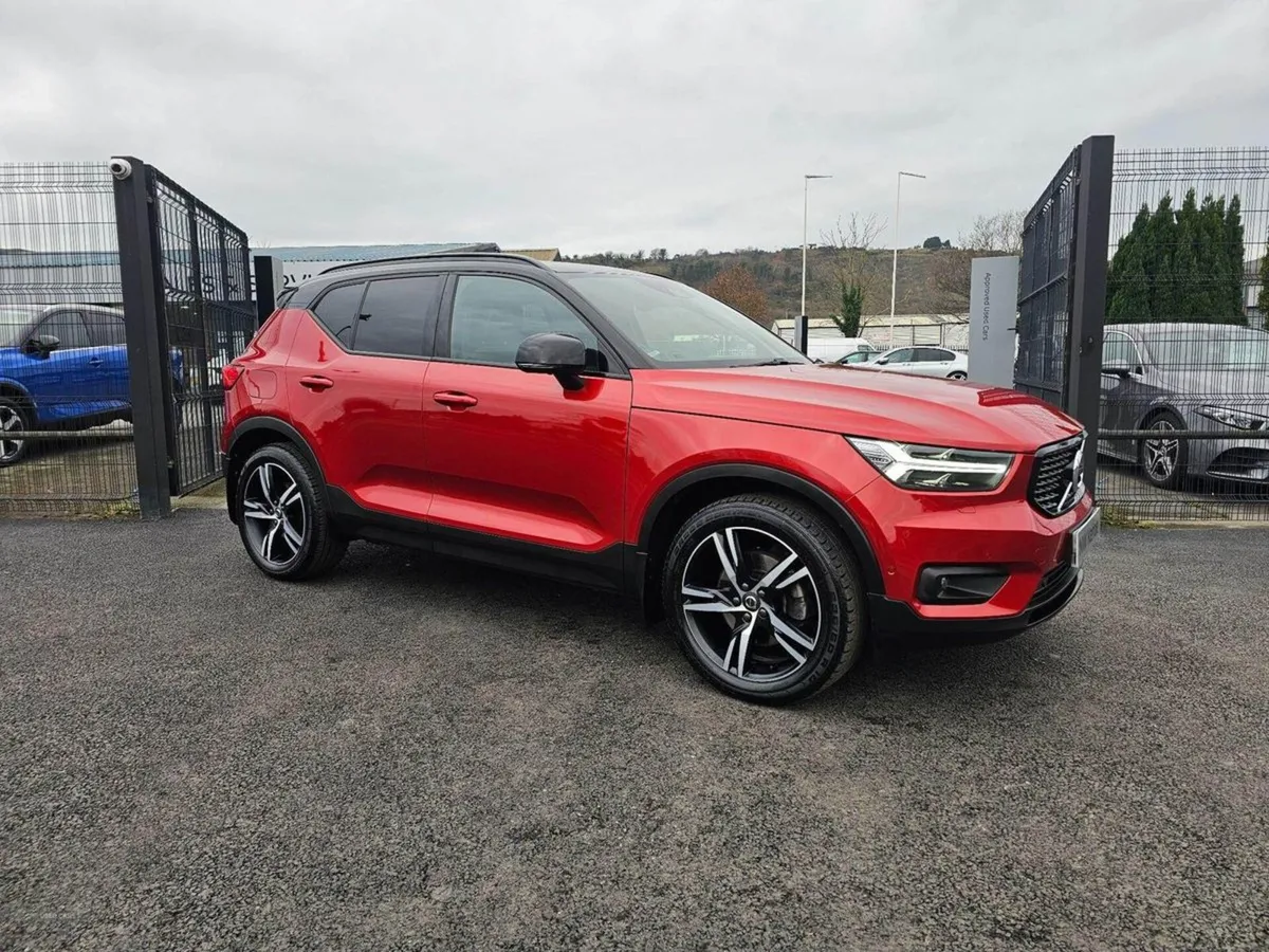 Volvo XC40 2.0 T5 First Edition Auto AWD Euro 6 ( - Image 1