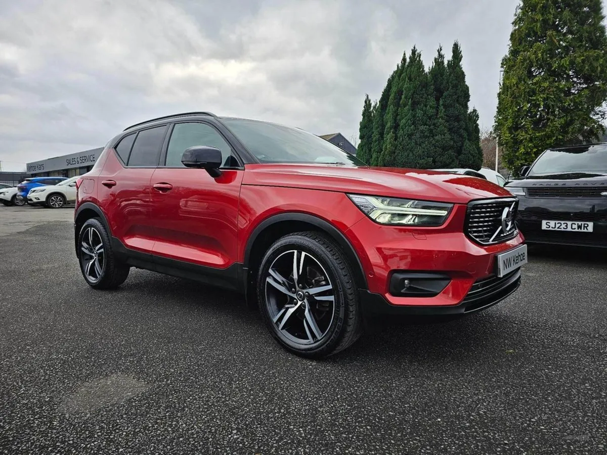 Volvo XC40 2.0 T5 First Edition Auto AWD Euro 6 ( - Image 4