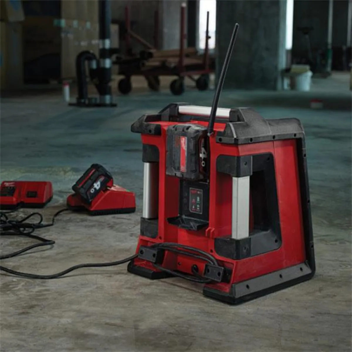 Milwaukee Jobsite Radio Charger M18RC-0 M18 - Image 4