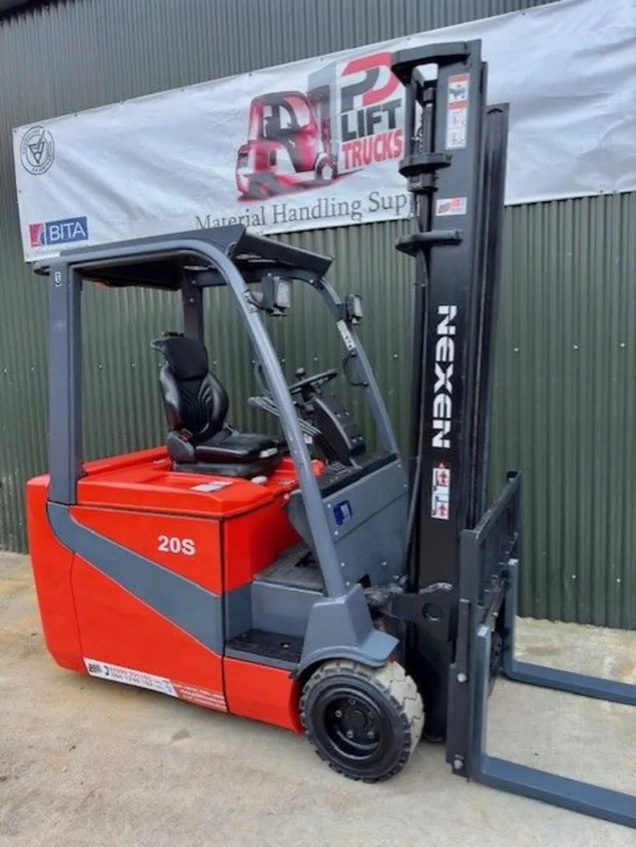 NEXEN 2 TON ELECTRIC FORKLIFT