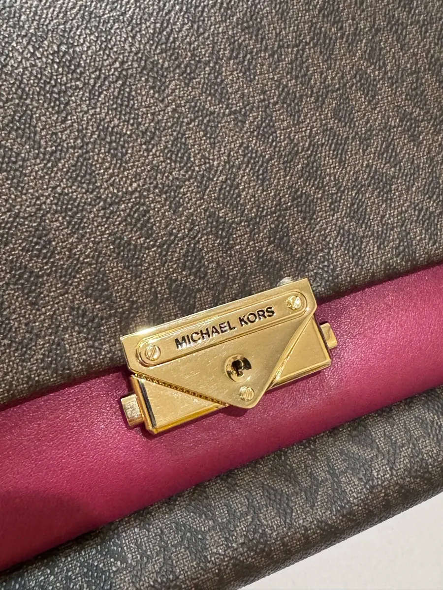 Beautiful Michael Kors handbag - Image 1