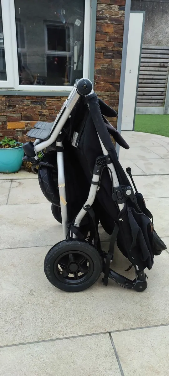 Double buggy Mountain Buggy Duet - Image 2