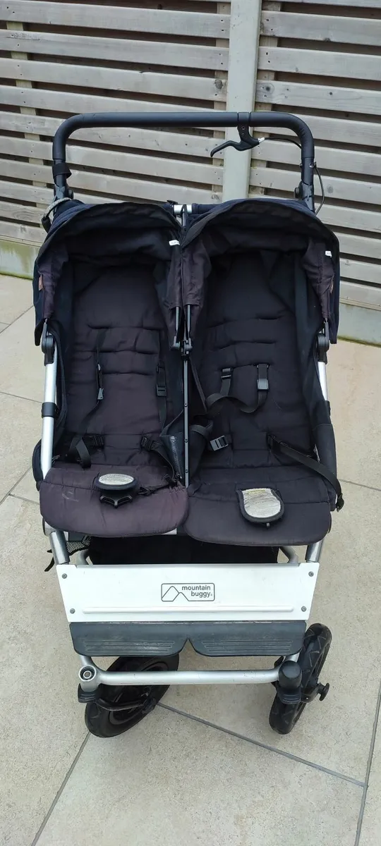 Double buggy Mountain Buggy Duet - Image 4