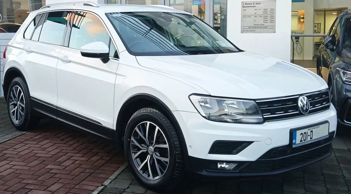 Volkswagen Tiguan Comfortline 2.0 TDI 150HP  rear - Image 1