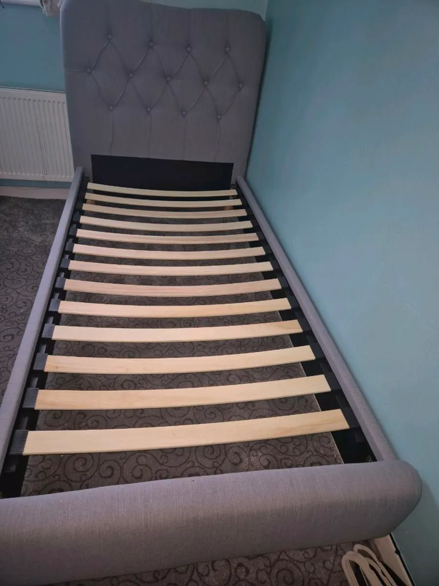 Single bed frame - Image 2
