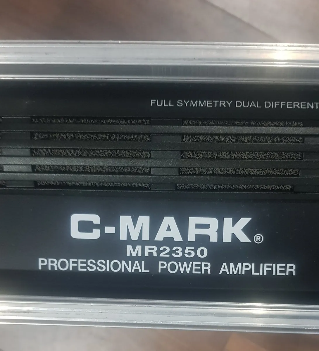 Power amp c mark mr 2350 - Image 1