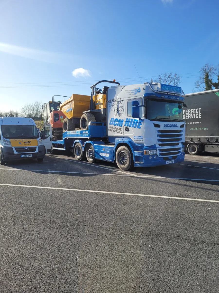 8 ton diggers self drive hire - Image 3