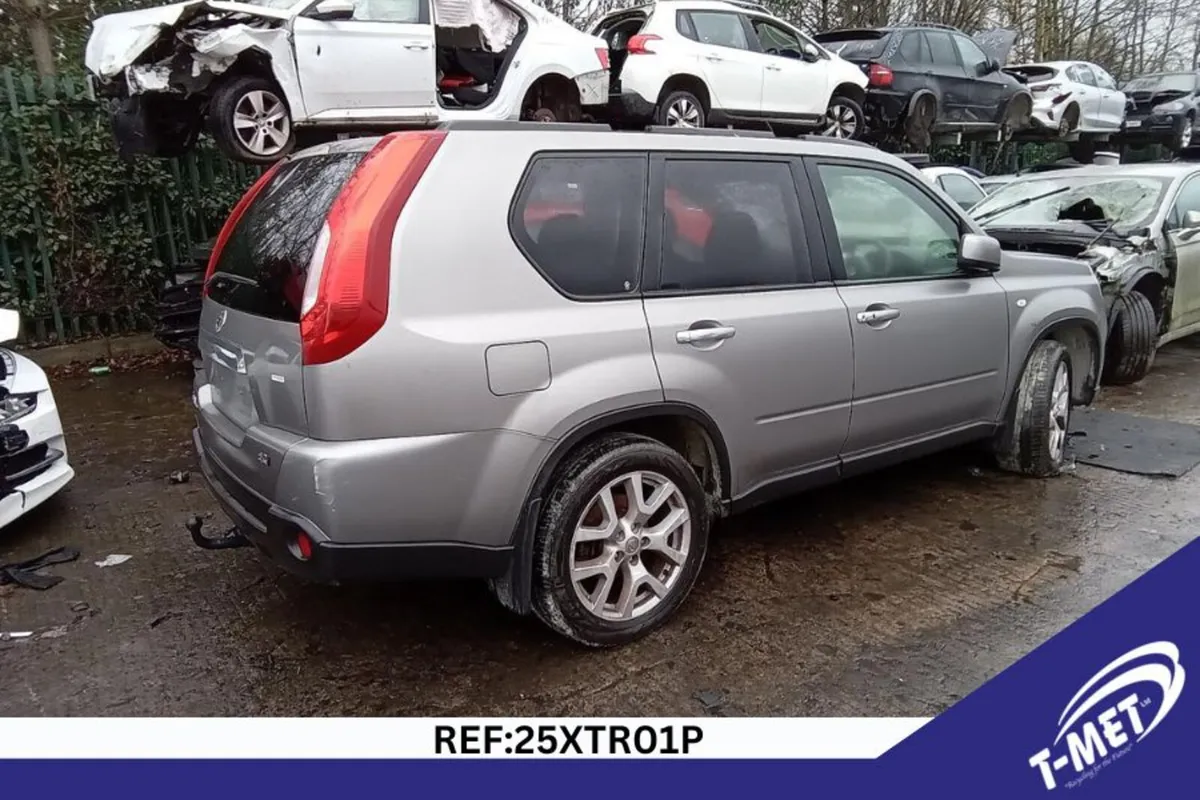 2011 NISSAN X-TRAIL BREAKING FOR PARTS - Image 4