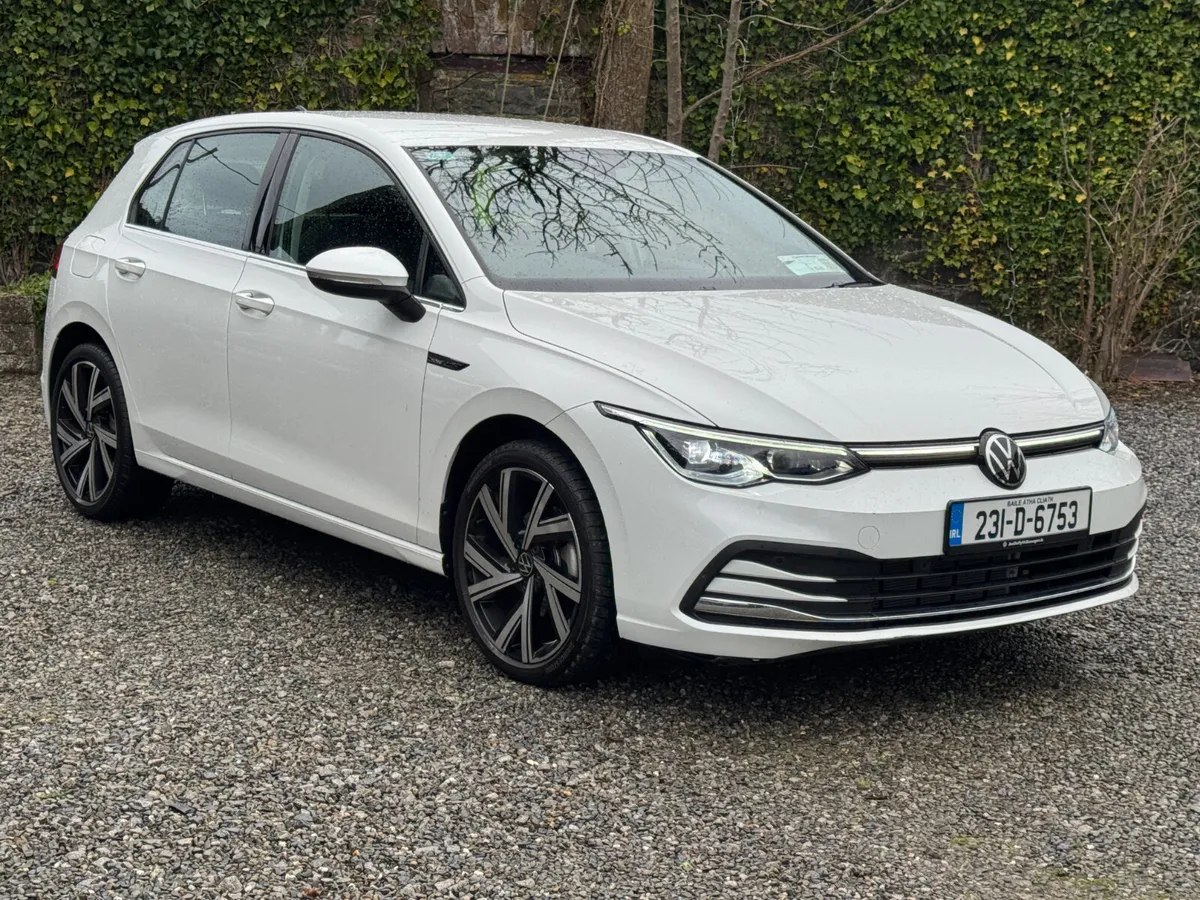 2023 VW Golf 1.5 MHEV - Image 1