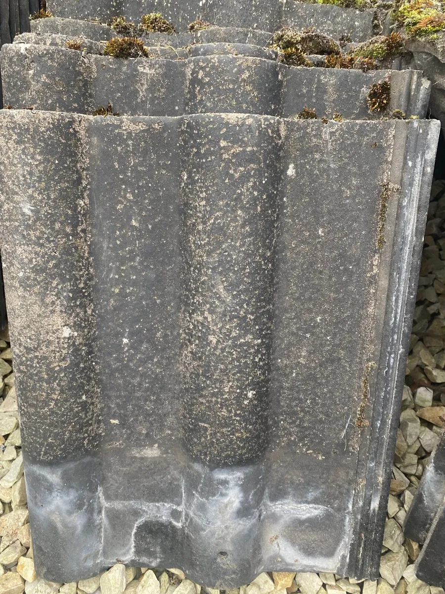 Roof tile Redland 50 double roll black tile (150) - Image 1
