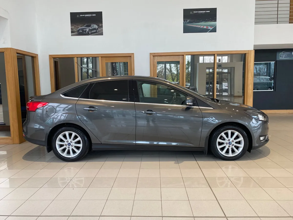 Ford Focus 2016 Titanium Saloon - Image 2
