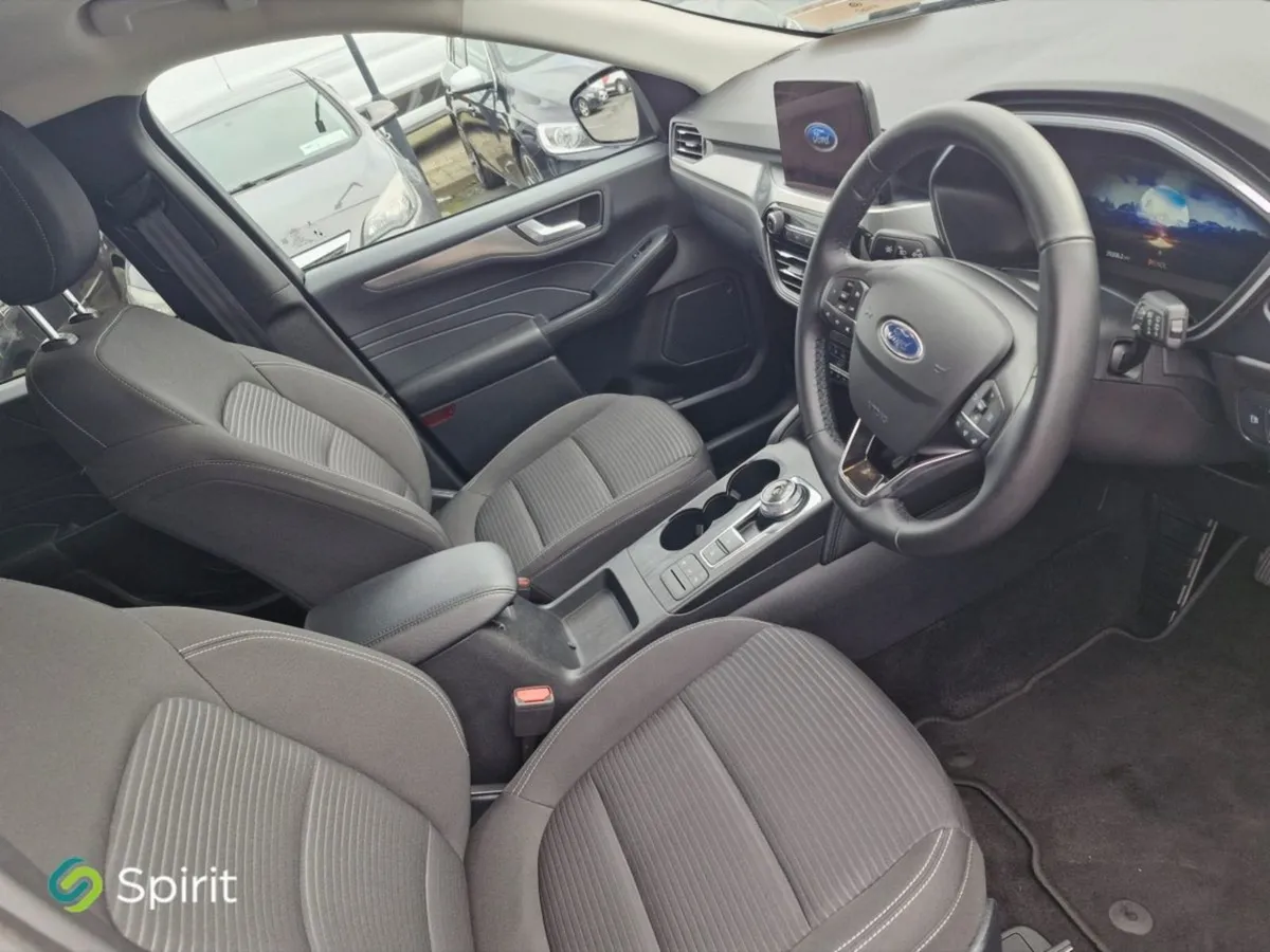 Ford Kuga 2.5 Duratec 225PS Phev Titanium Auto - Image 4