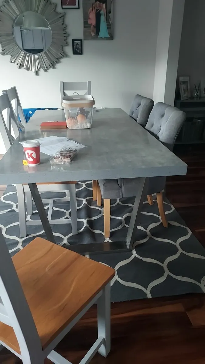 Dining table 6 chairs - Image 1