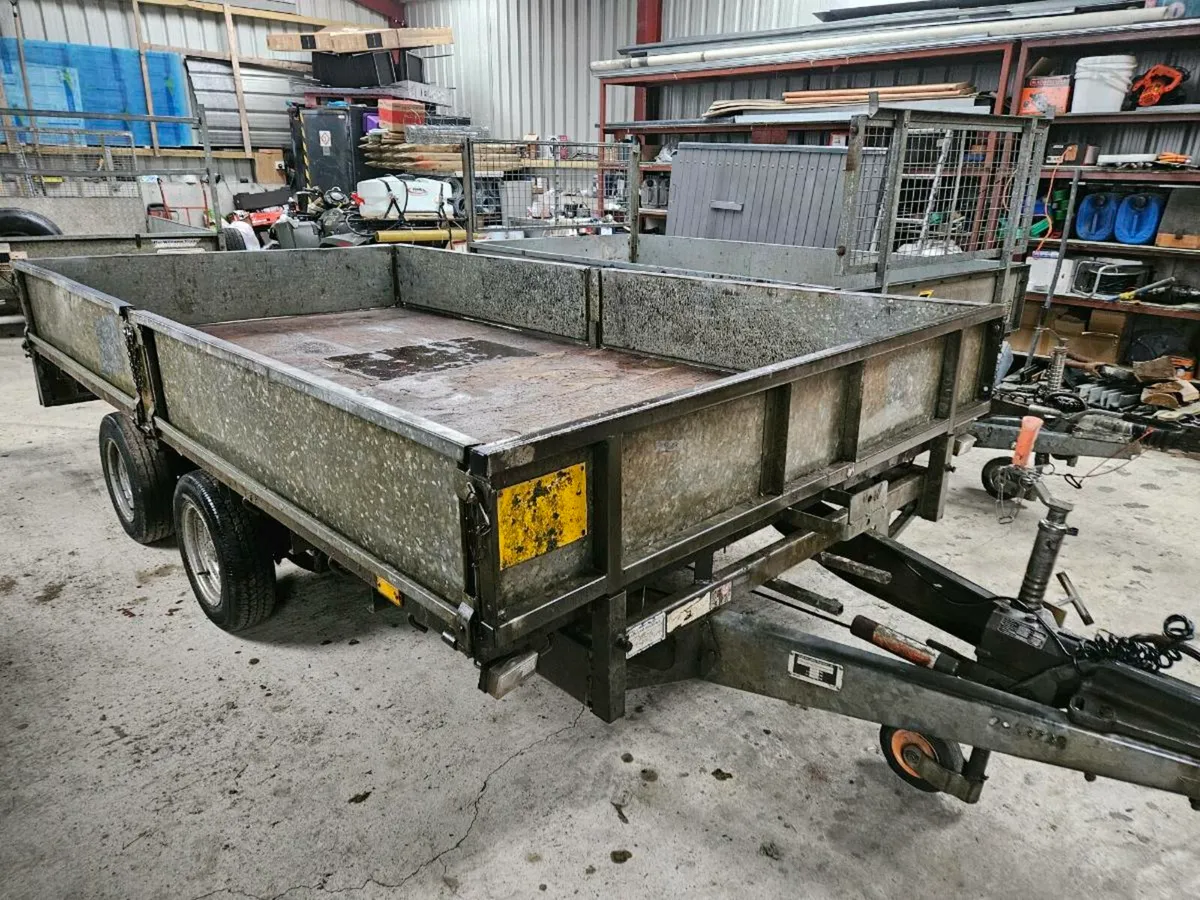 Trailers - Image 4