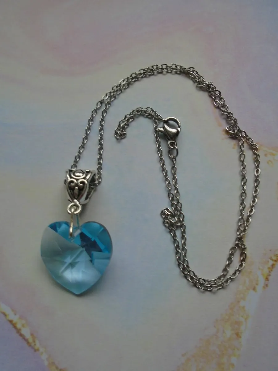 Swarovski necklace/earrings set,Jewellery,Gift - Image 2