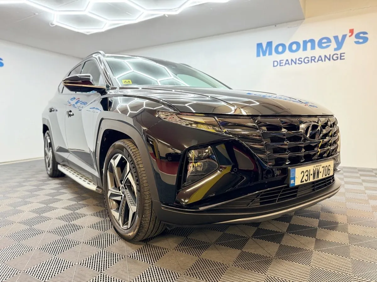Hyundai Tucson 2WD Executive Plus HEV Auto - Image 1