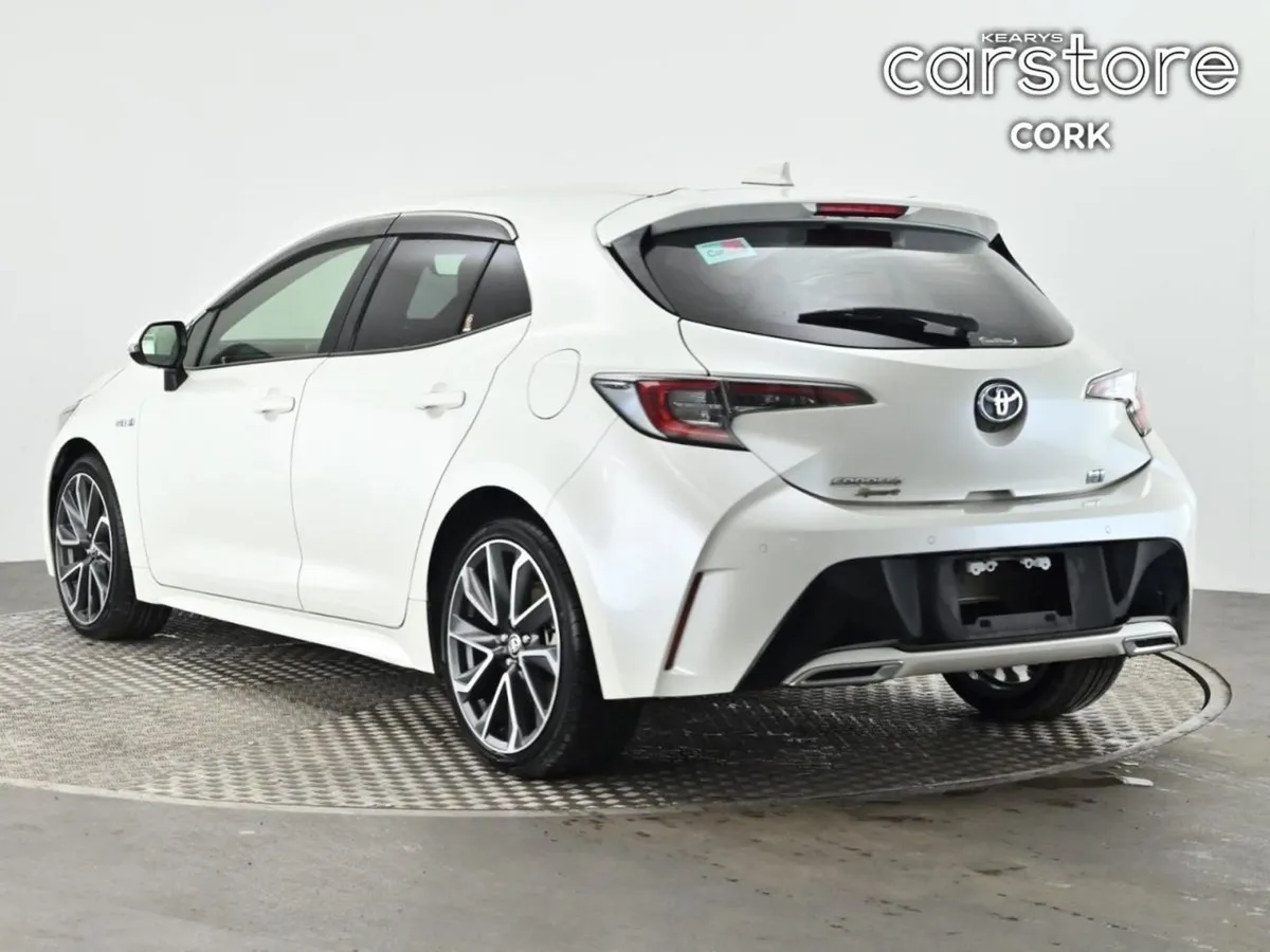 Toyota Corolla 1.8 Hybrid Auto - Image 4